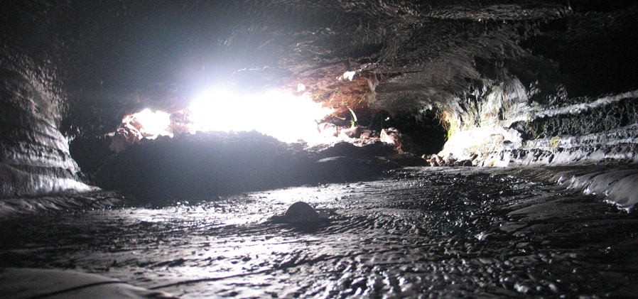 Tunnel de lave volcan de La Réunion